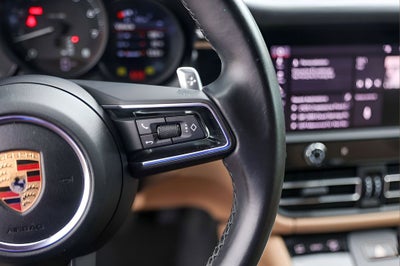 2022 Porsche Macan Base