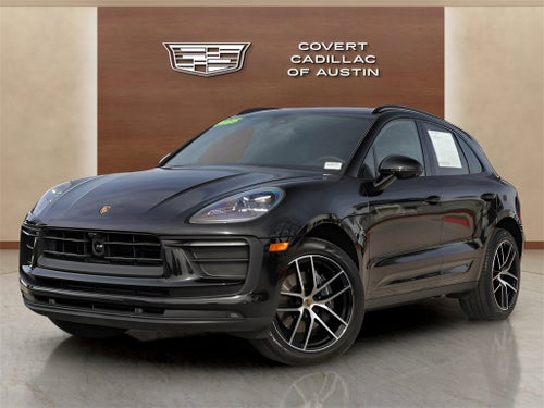 2025 Porsche Macan Base