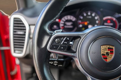 2021 Porsche Cayenne Base