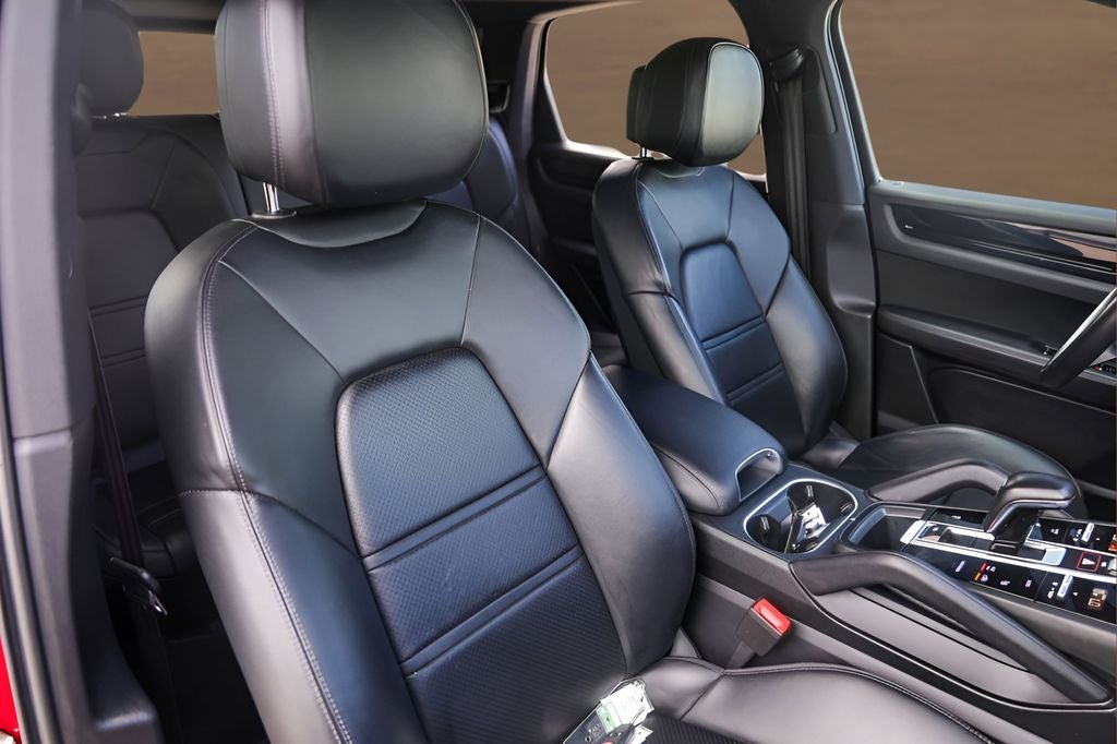 2021 Porsche Cayenne Base