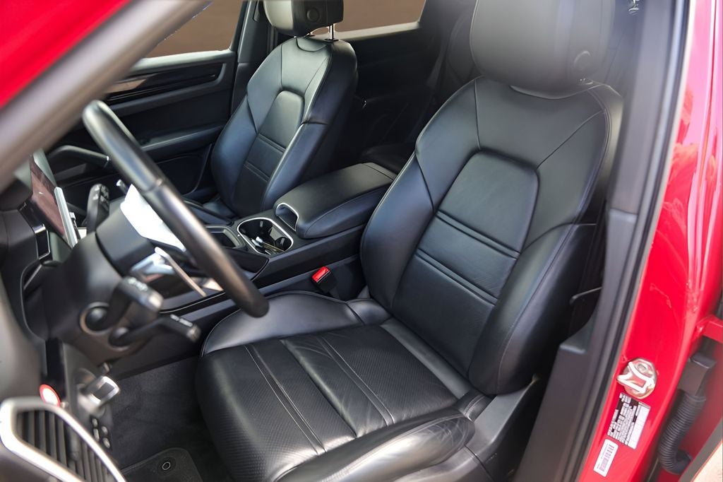 2021 Porsche Cayenne Base