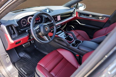 2024 Porsche Cayenne Coupe Turbo GT