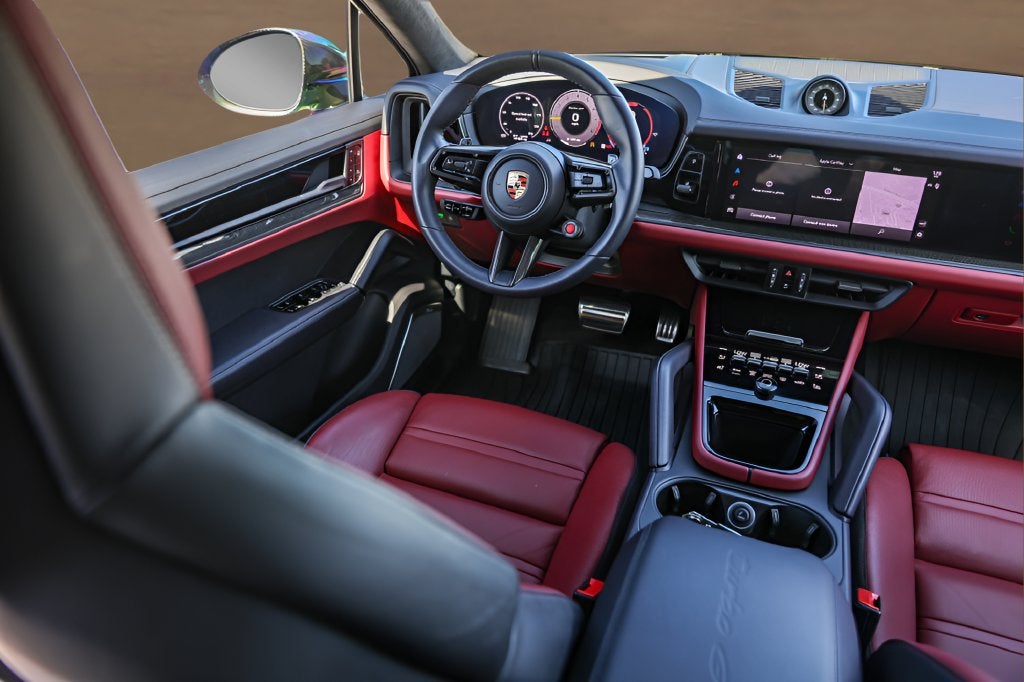 2024 Porsche Cayenne Coupe Turbo GT