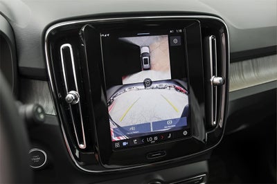 2024 Volvo XC40 Ultimate