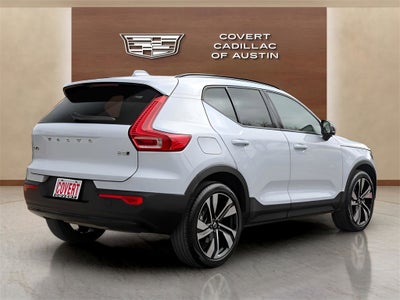 2024 Volvo XC40 Ultimate