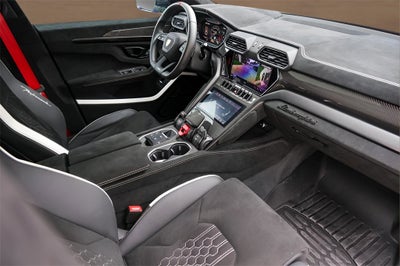 2024 Lamborghini Urus Performante