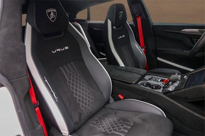 2024 Lamborghini Urus Performante