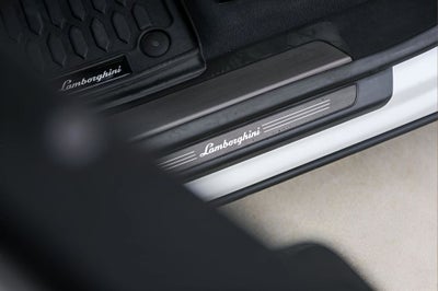 2024 Lamborghini Urus Performante