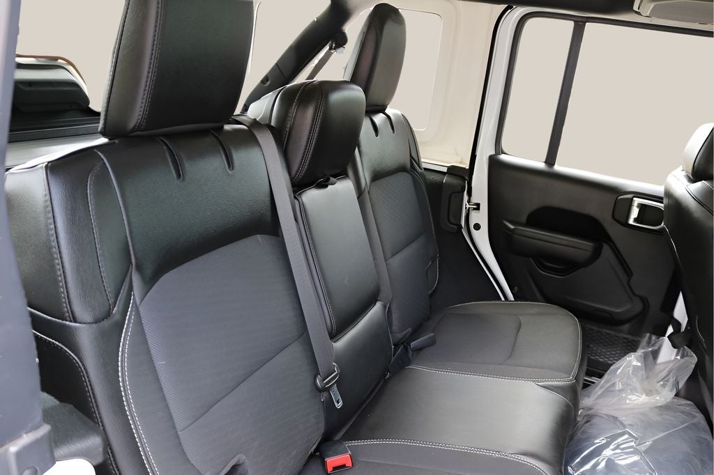 2023 Jeep Wrangler Base