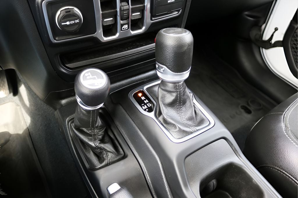 2023 Jeep Wrangler Base