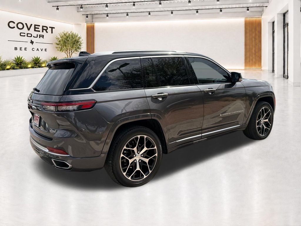 2023 Jeep Grand Cherokee Summit Reserve
