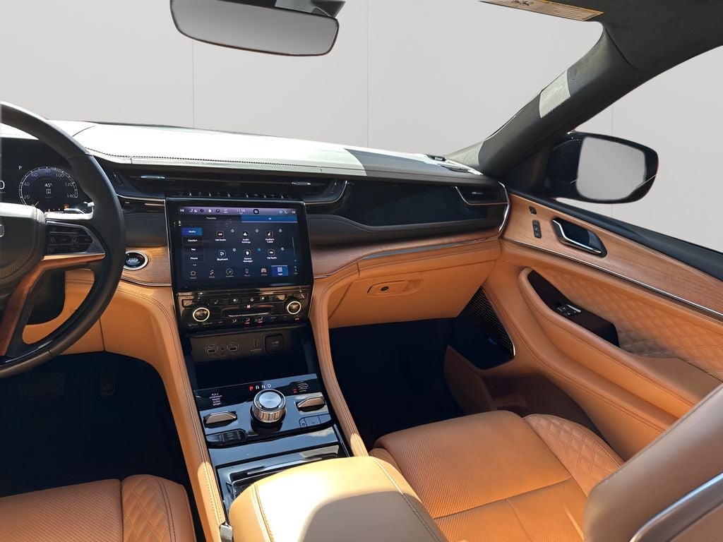 2024 Jeep Grand Cherokee Summit