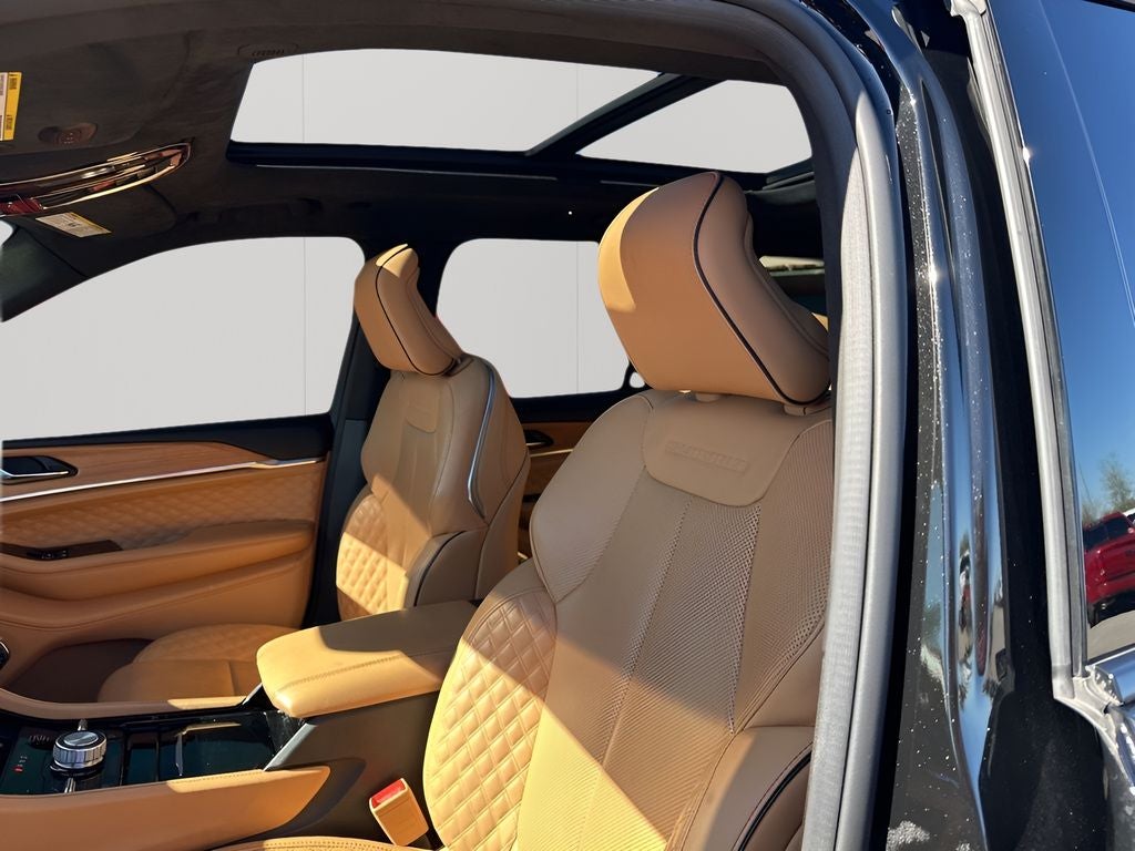 2024 Jeep Grand Cherokee Summit