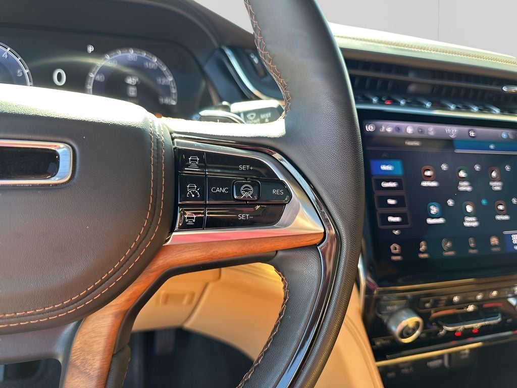 2024 Jeep Grand Cherokee Summit