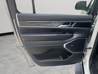 2022 Jeep Wagoneer Series II