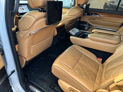 2022 Jeep Grand Wagoneer Series III