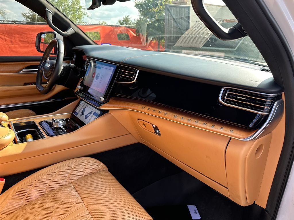 2022 Jeep Grand Wagoneer Series III