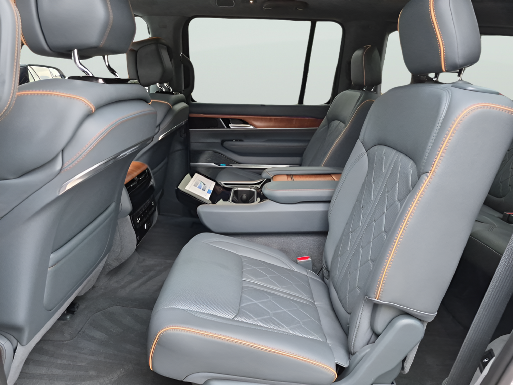 2024 Jeep Grand Wagoneer Series III