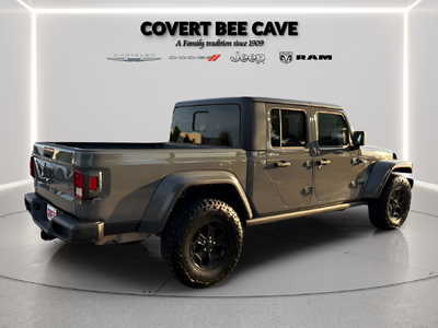 2022 Jeep Gladiator Willys