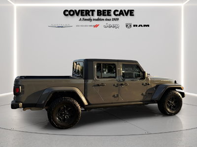 2022 Jeep Gladiator Willys
