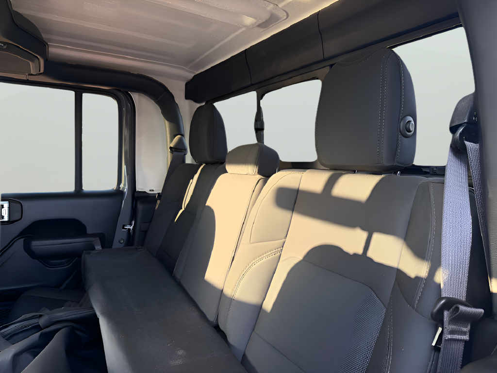 2022 Jeep Gladiator Willys