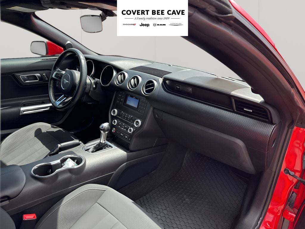 2020 Ford Mustang EcoBoost