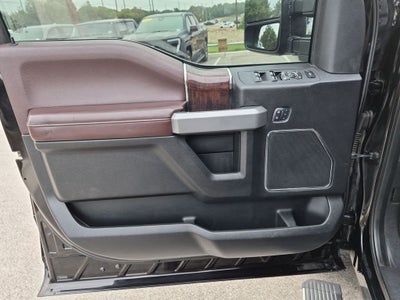 2017 Ford F-350SD Platinum