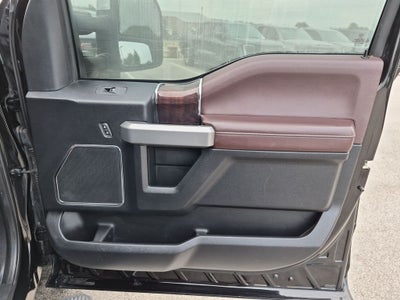 2017 Ford F-350SD Platinum