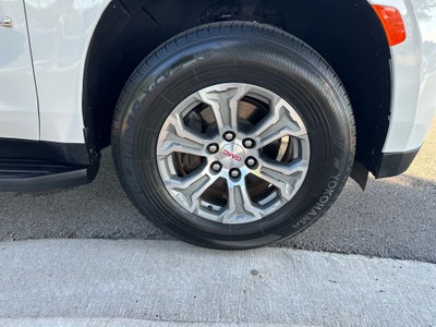 2023 GMC Yukon XL SLE