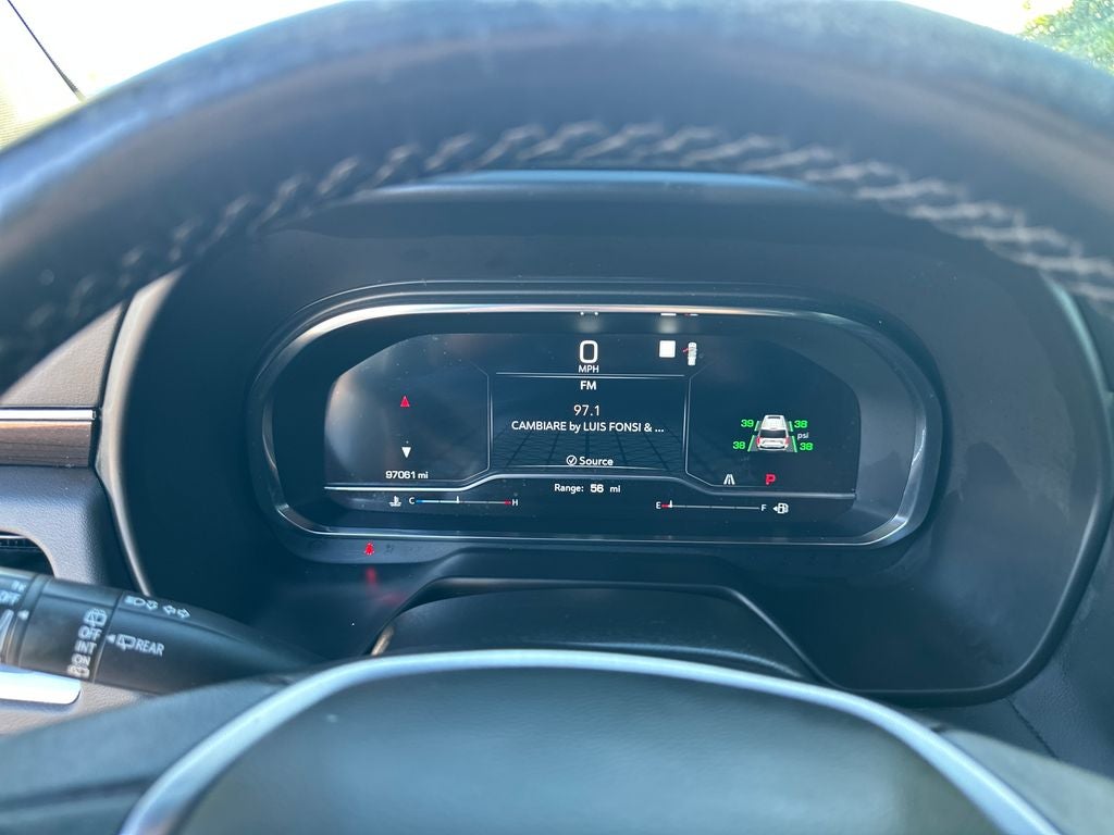 2023 GMC Yukon XL SLE