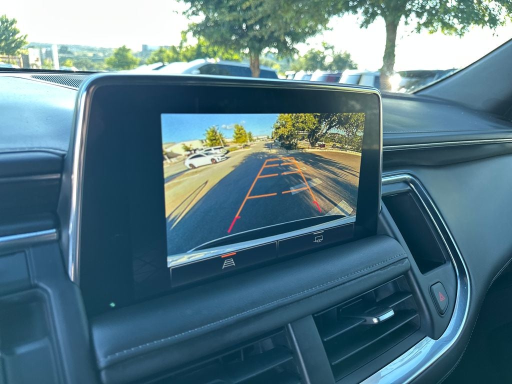 2023 GMC Yukon XL SLE
