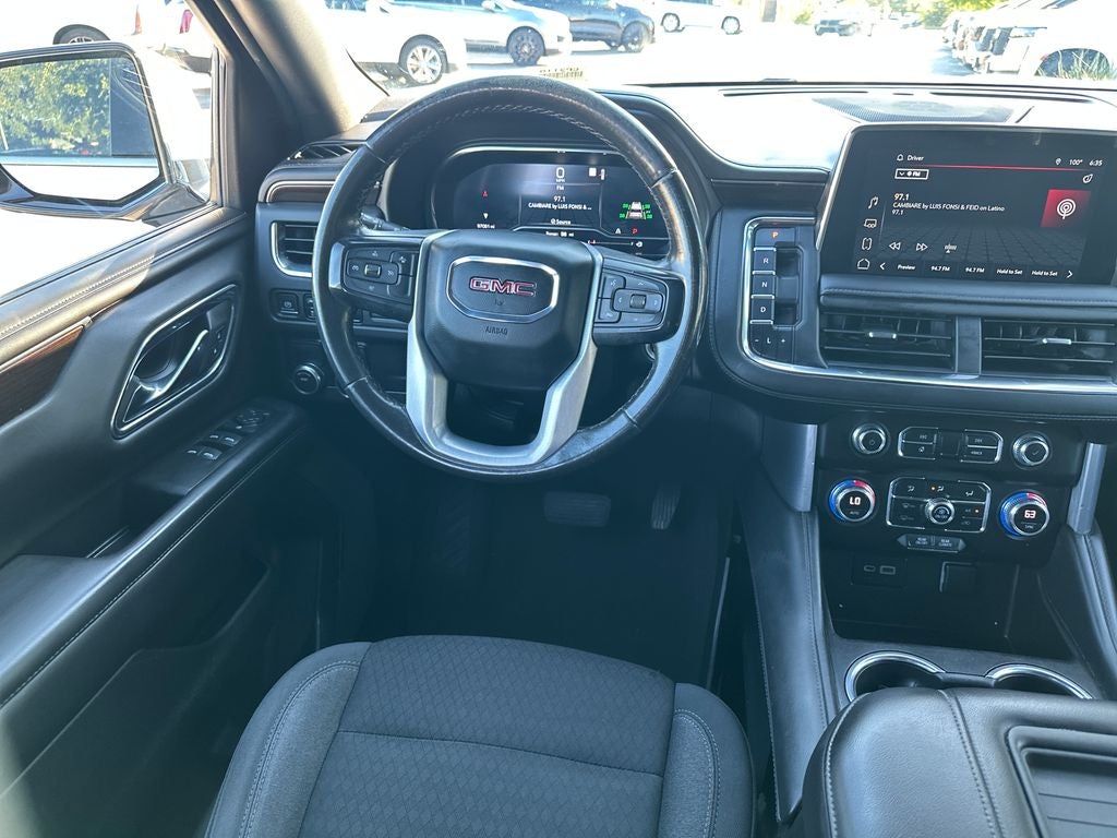 2023 GMC Yukon XL SLE