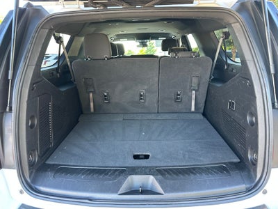 2023 GMC Yukon XL SLE