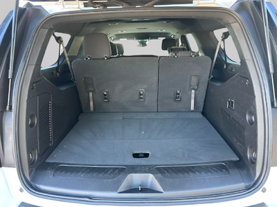 2023 GMC Yukon XL SLE