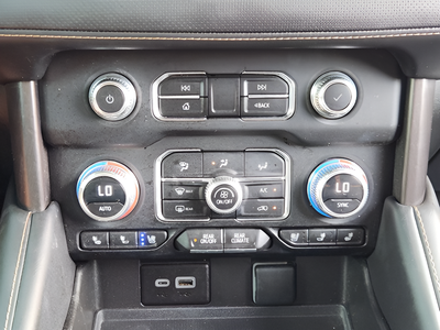 2023 GMC Yukon AT4