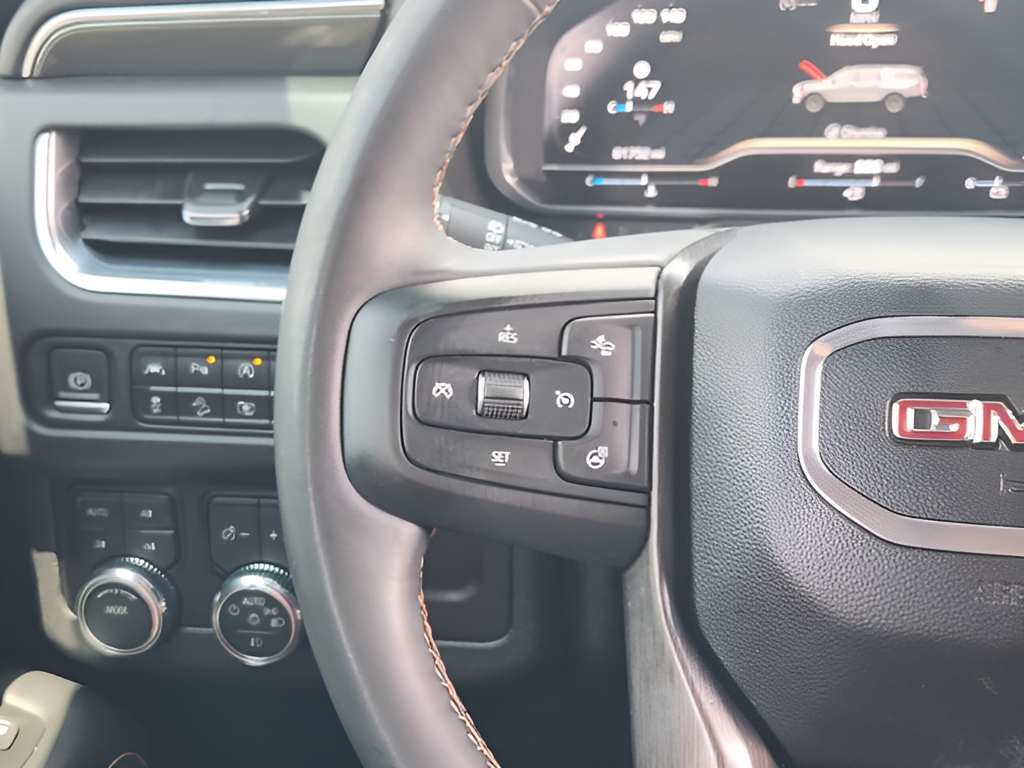2023 GMC Yukon AT4
