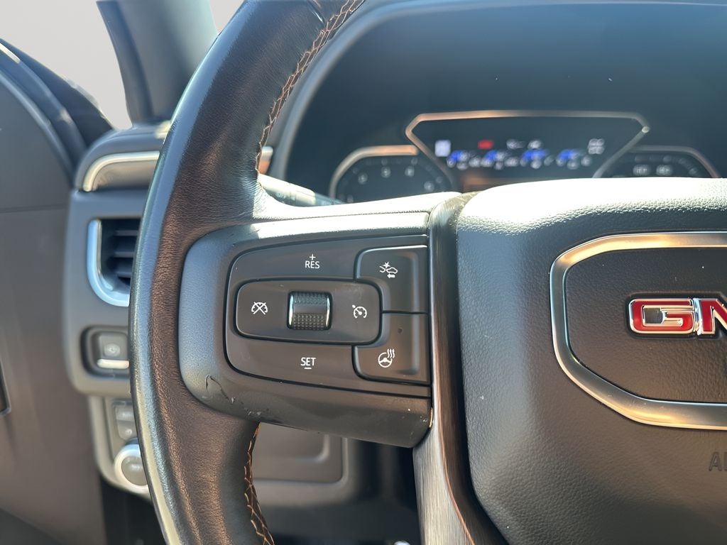 2021 GMC Yukon XL AT4