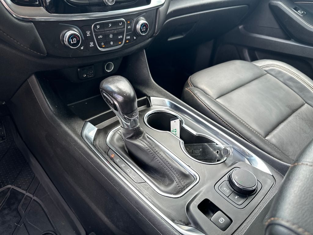 2021 Chevrolet Traverse RS
