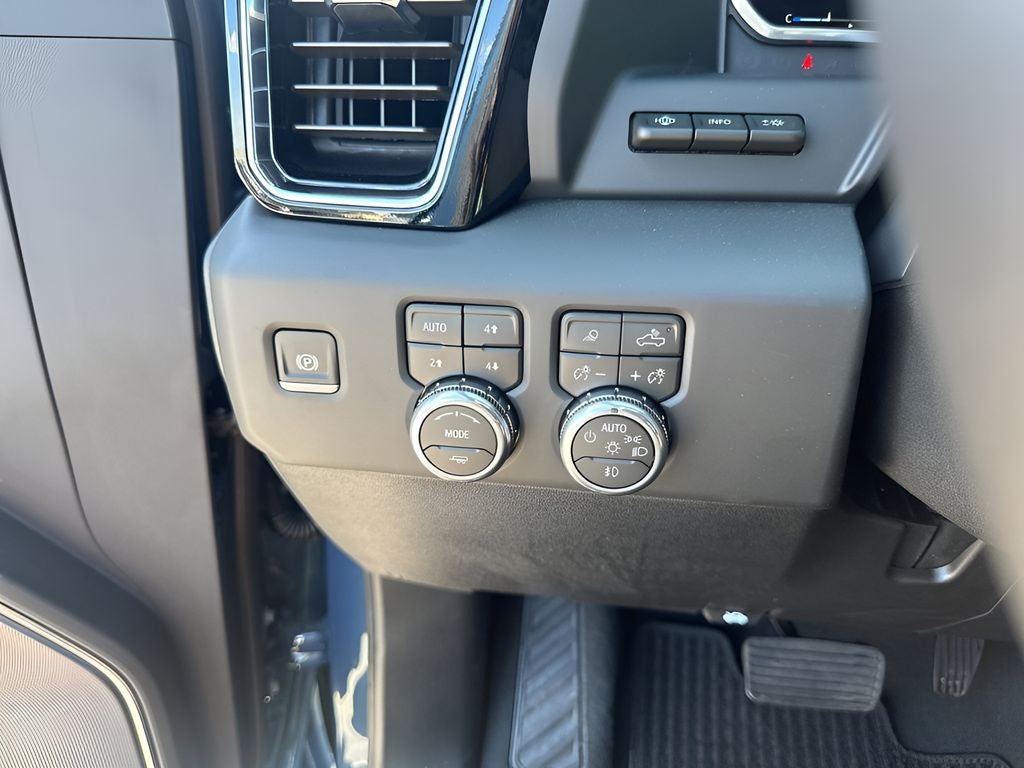2026 GMC Sierra 2500HD Denali Ultimate