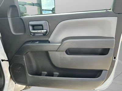 2022 Chevrolet Silverado 6500HD Base