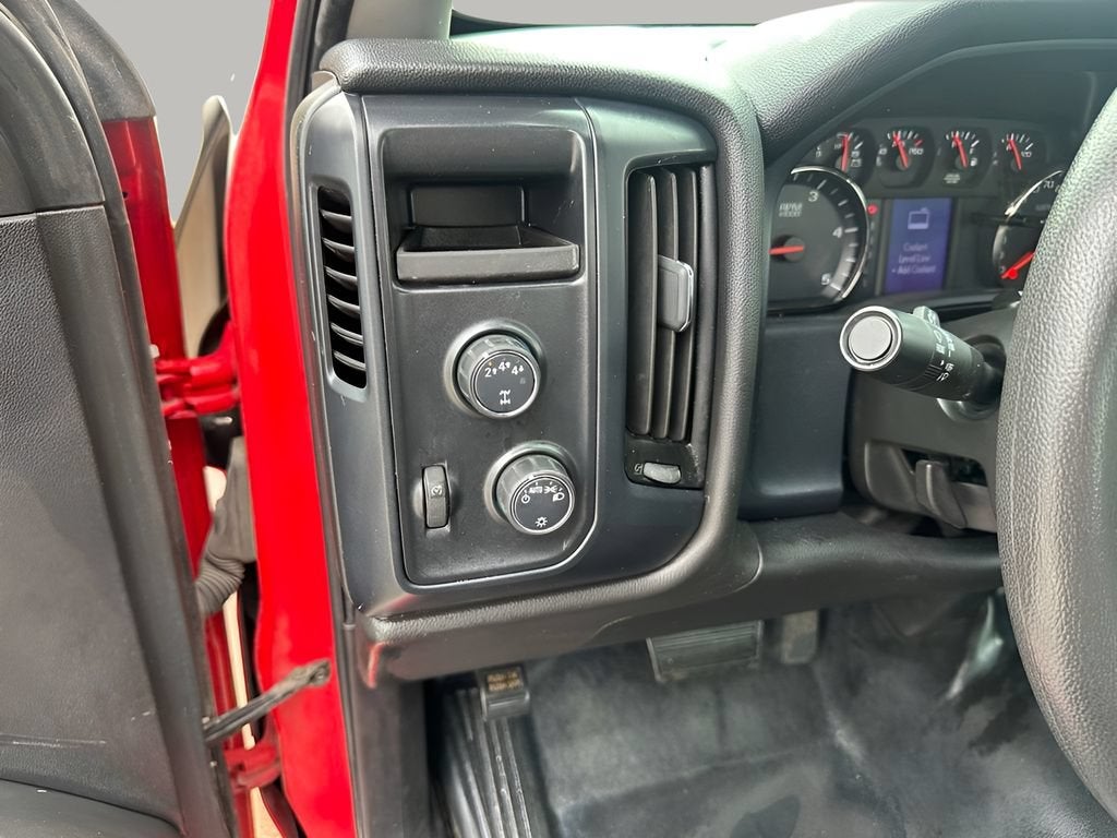 2019 Chevrolet Silverado 6500HD Base
