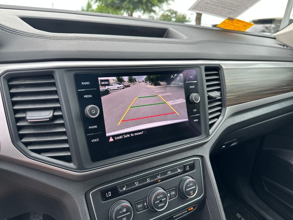 2021 Volkswagen Atlas 3.6L V6 SE w/Technology