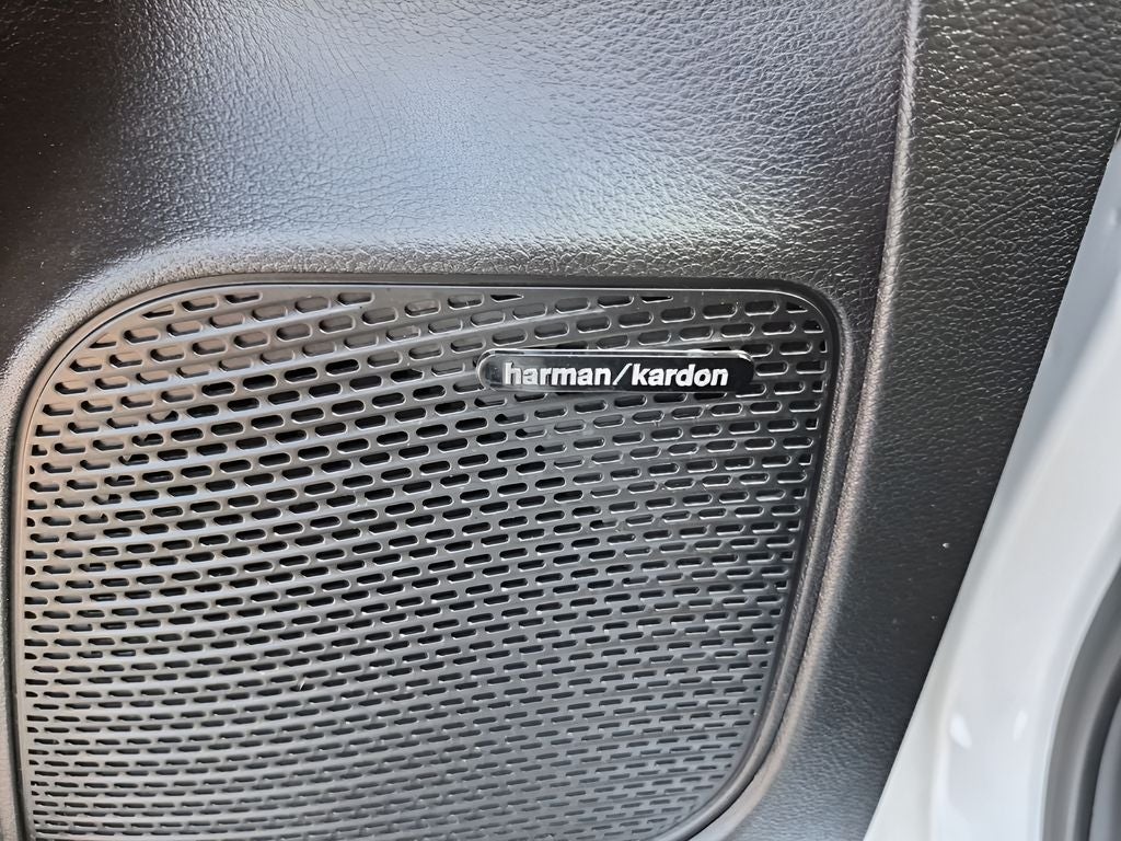 2023 Chrysler Pacifica Hybrid Pinnacle