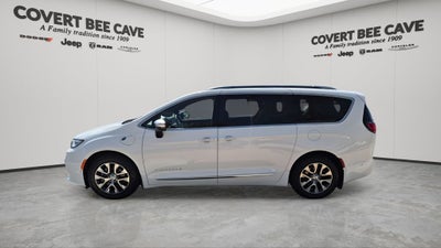 2023 Chrysler Pacifica Hybrid Pinnacle