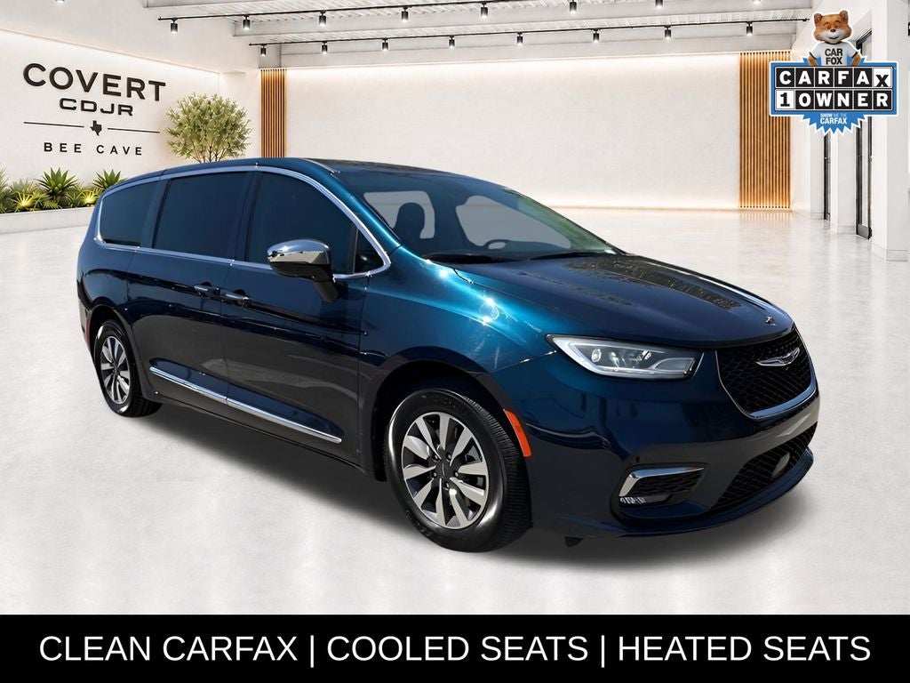 2023 Chrysler Pacifica Hybrid Limited