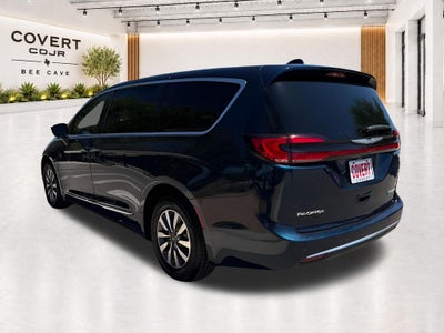 2023 Chrysler Pacifica Hybrid Limited