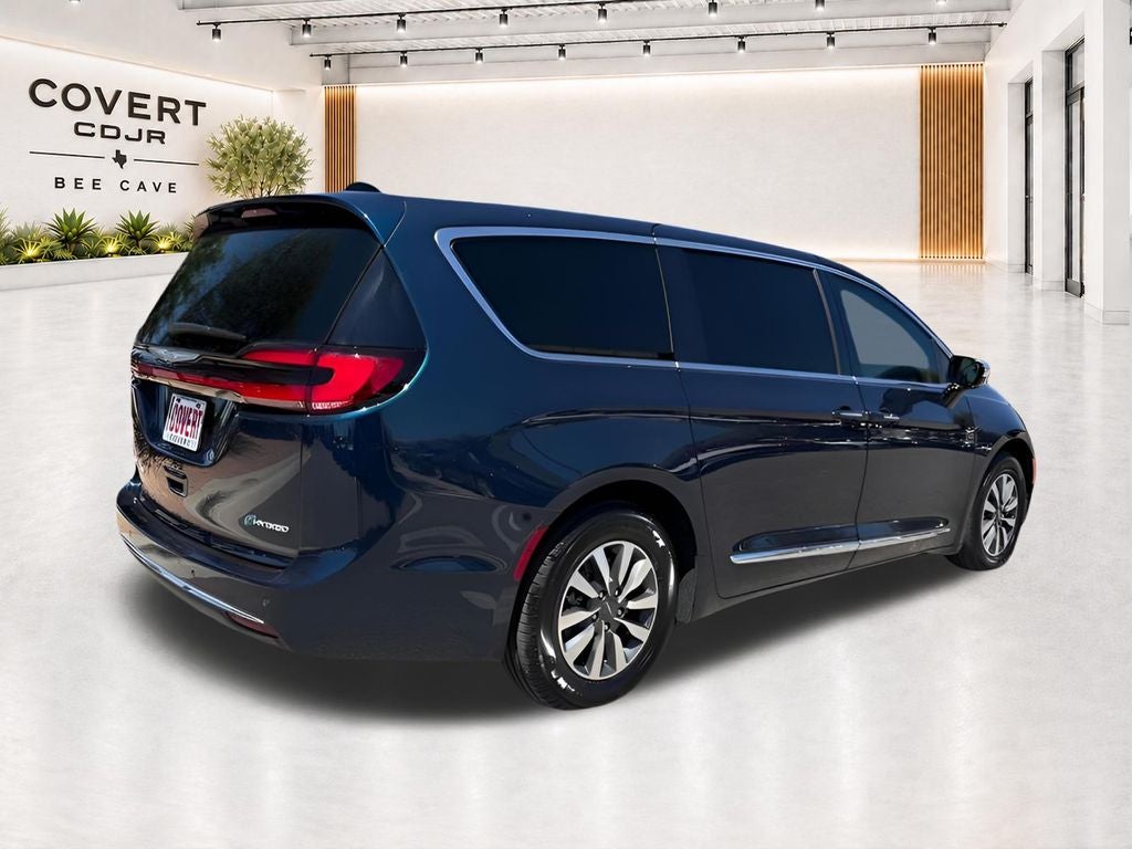 2023 Chrysler Pacifica Hybrid Limited
