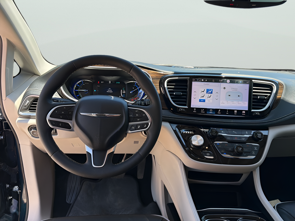 2023 Chrysler Pacifica Hybrid Limited