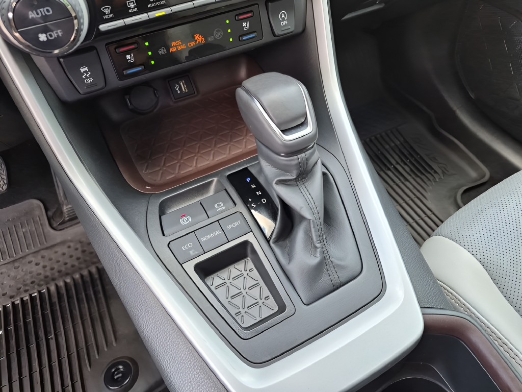 2024 Toyota RAV4 Limited
