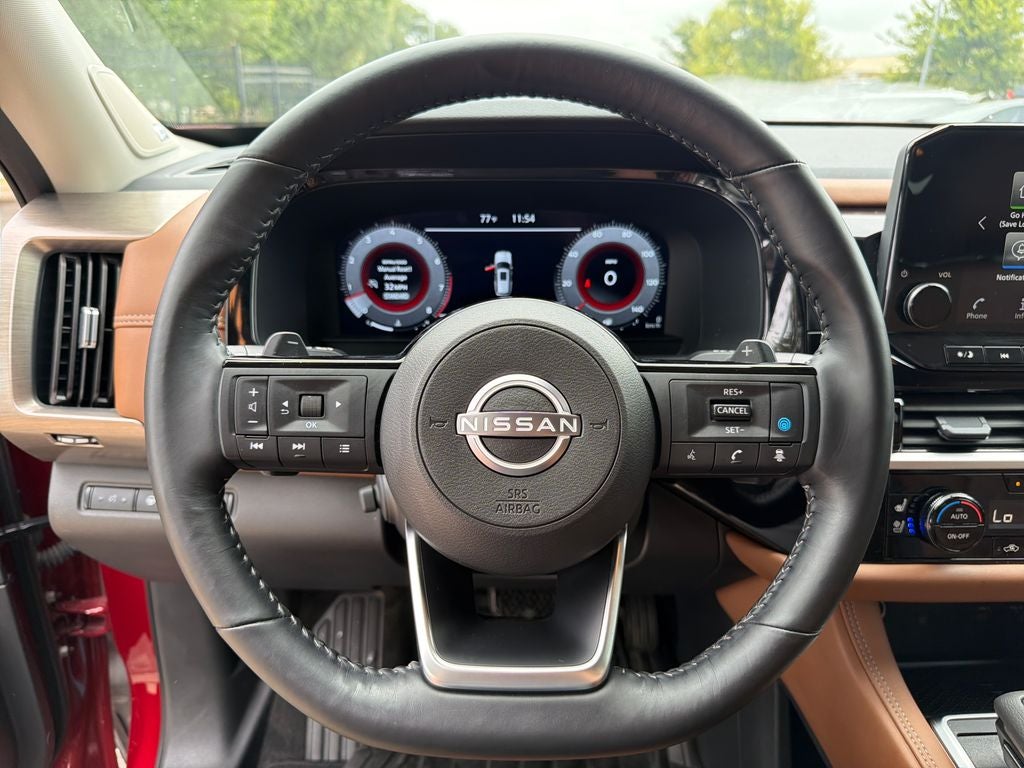 2025 Nissan Pathfinder Platinum